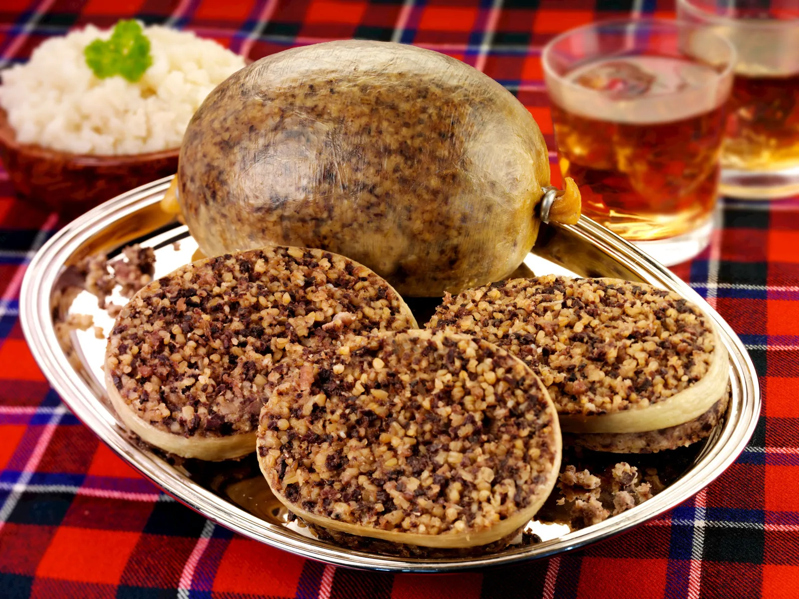 Haggis: традиційна шотландська страва з оригінальним смаком